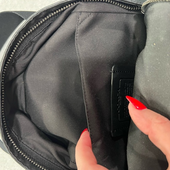 Coach shoulder bag - Picture 4 of 6